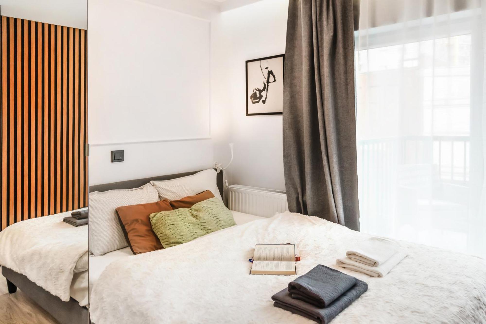 Stylowe Apartamenty W Centrum Вроцлав Екстериор снимка