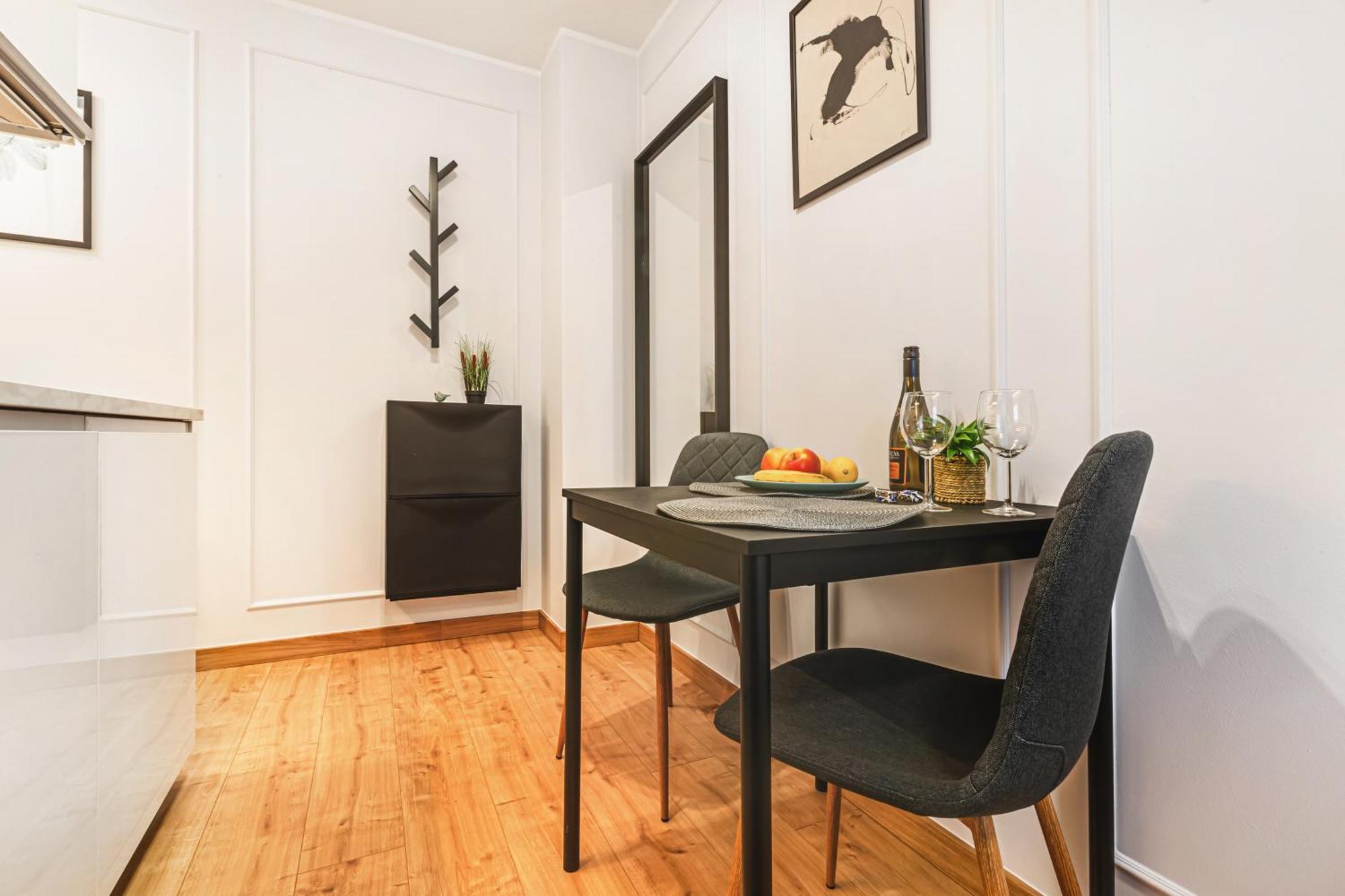 Stylowe Apartamenty W Centrum Вроцлав Екстериор снимка