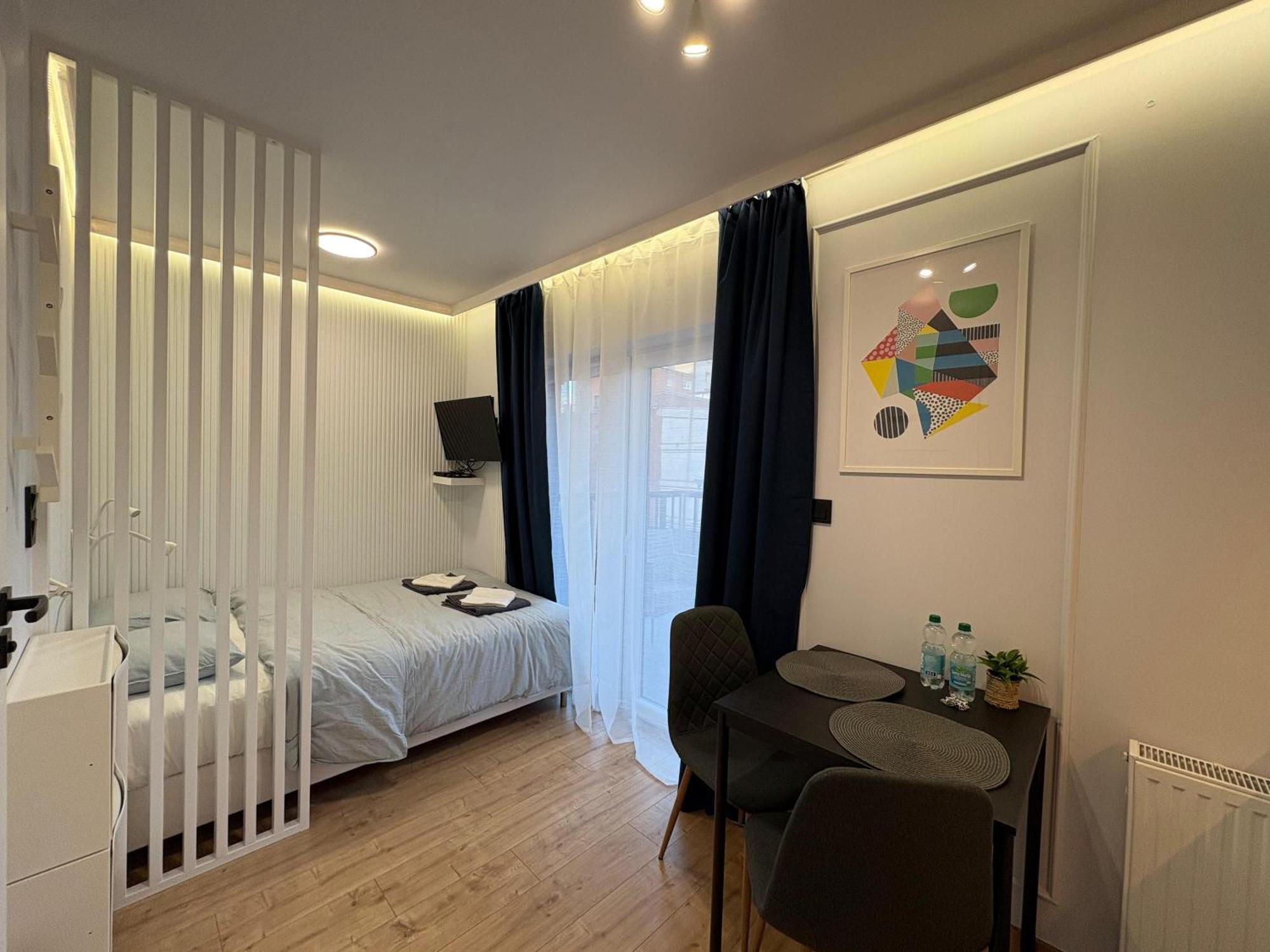 Stylowe Apartamenty W Centrum Вроцлав Екстериор снимка