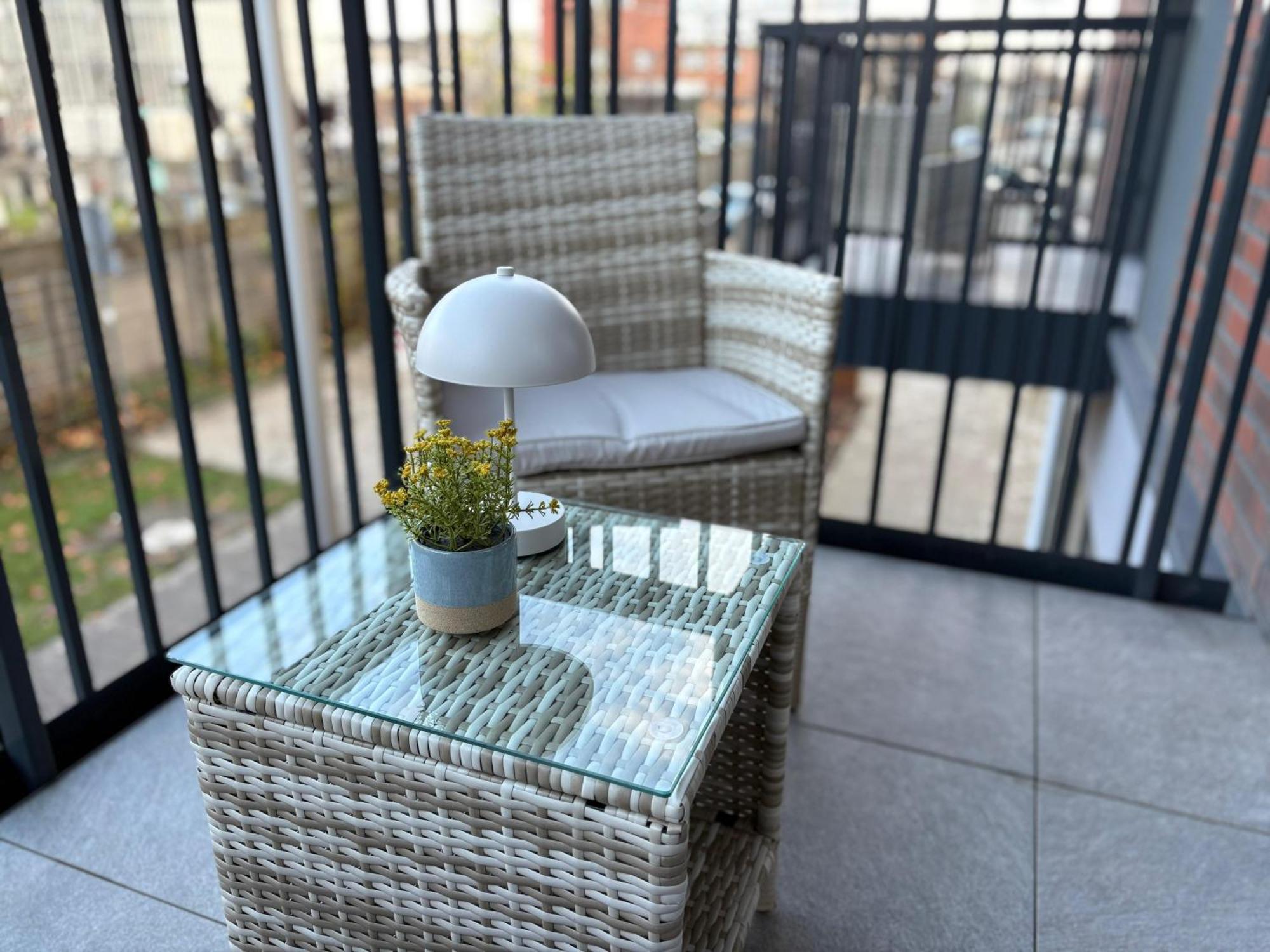 Stylowe Apartamenty W Centrum Вроцлав Екстериор снимка
