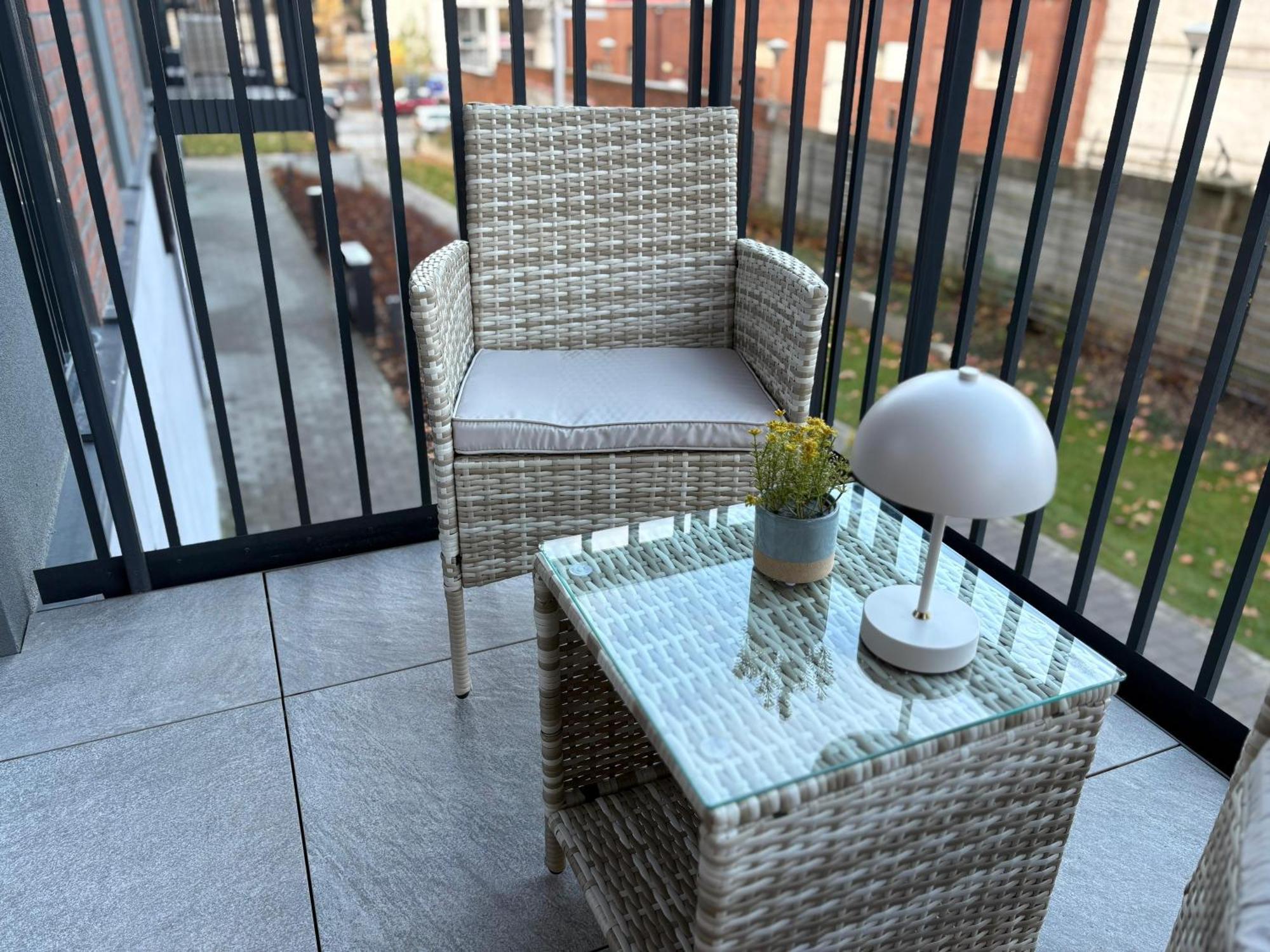 Stylowe Apartamenty W Centrum Вроцлав Екстериор снимка